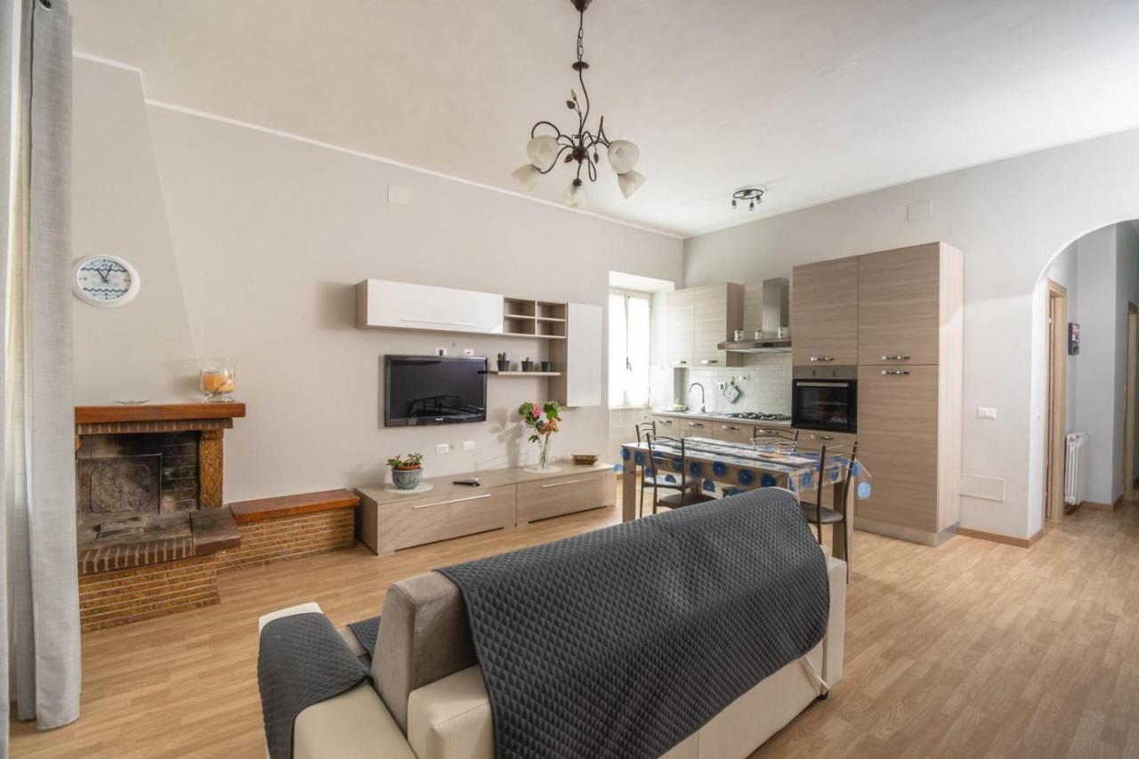 Casa Ilaria Daire Ladispoli Dış mekan fotoğraf